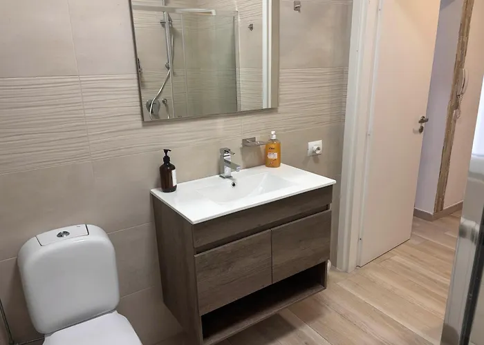 House 149 Apartament *