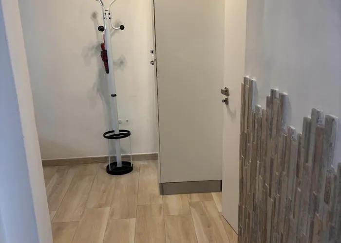 House 149 * フェラーラ